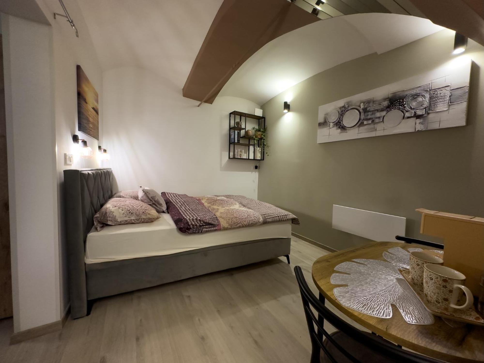 Apartments Adamas 첼레 외부 사진